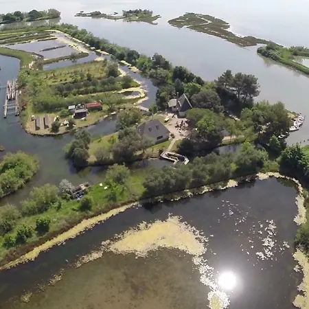 Valle Tirelli Private Island Gospodarstwo agroturystyczne